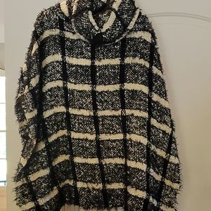 Poncho sweater